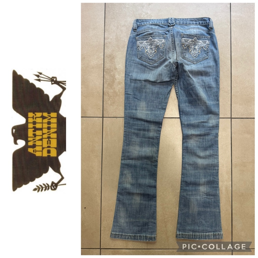 🦋Antik Denim Light Blue Bootcut Jeans with Detailed Embroidery Pockets🦋
